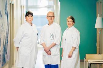 Kuva, joka sisältää kohteen seinä, sisä-, vaate, henkilö

Tekoälyllä luotu sisältö voi olla virheellistä.